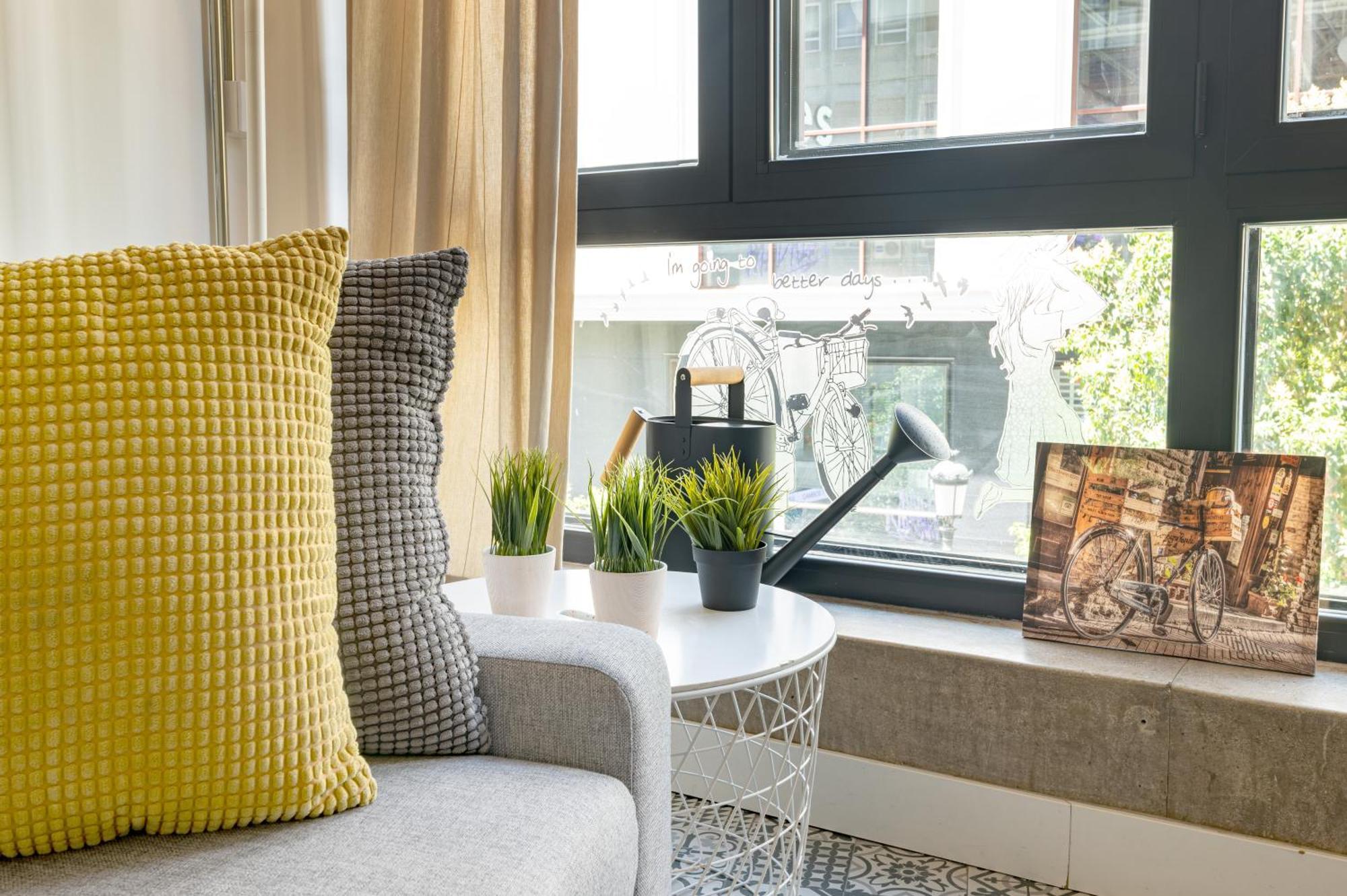Vintage Apartment Near Puerta Del Sol Madrid Exterior foto